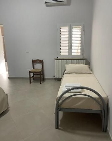 AradeoDimora Nonna Ada住宿加早餐旅馆 外观 照片